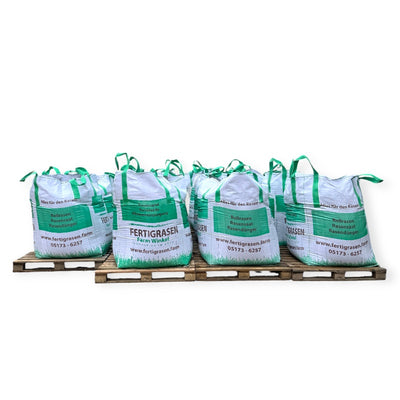 Rasenerde im Big Bag gesiebt